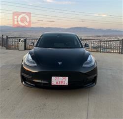 تێسلا مۆدێل 3